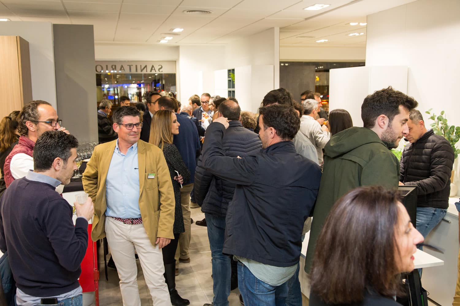 asistentes evento-novy en gibeller